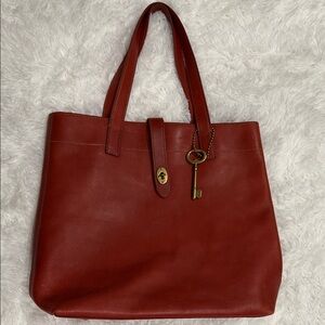 Fossil Austin XL Leather Shopper Tote Bag with Key Charm – Discontinued Style